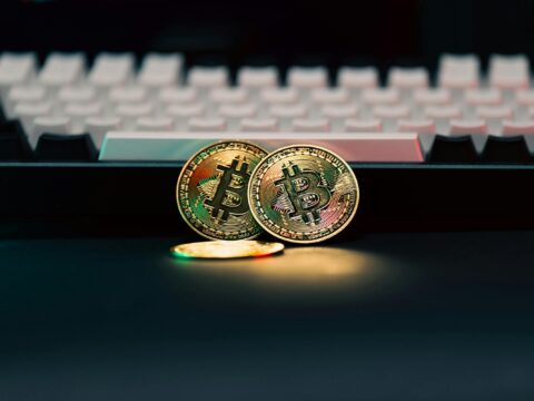 Make Money Online by Selling Knowledge