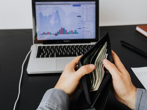 How to Build a Passive Income Portfolio With ETFs