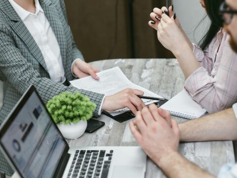 Retire Abroad: Financial and Legal Planning Tips