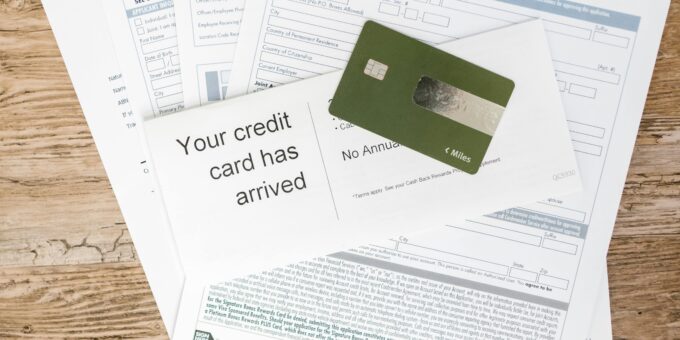 How to Maintain a High Credit Score